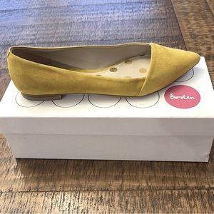 Boden, yellow flats, Euro sz 40, US sz 9